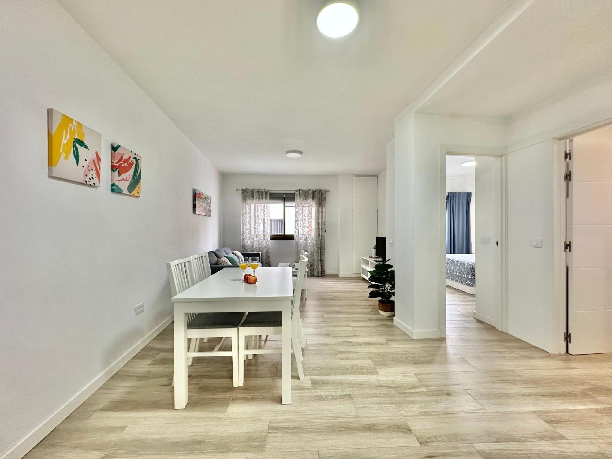Juan Xxiii Apartment Арона Екстериор снимка