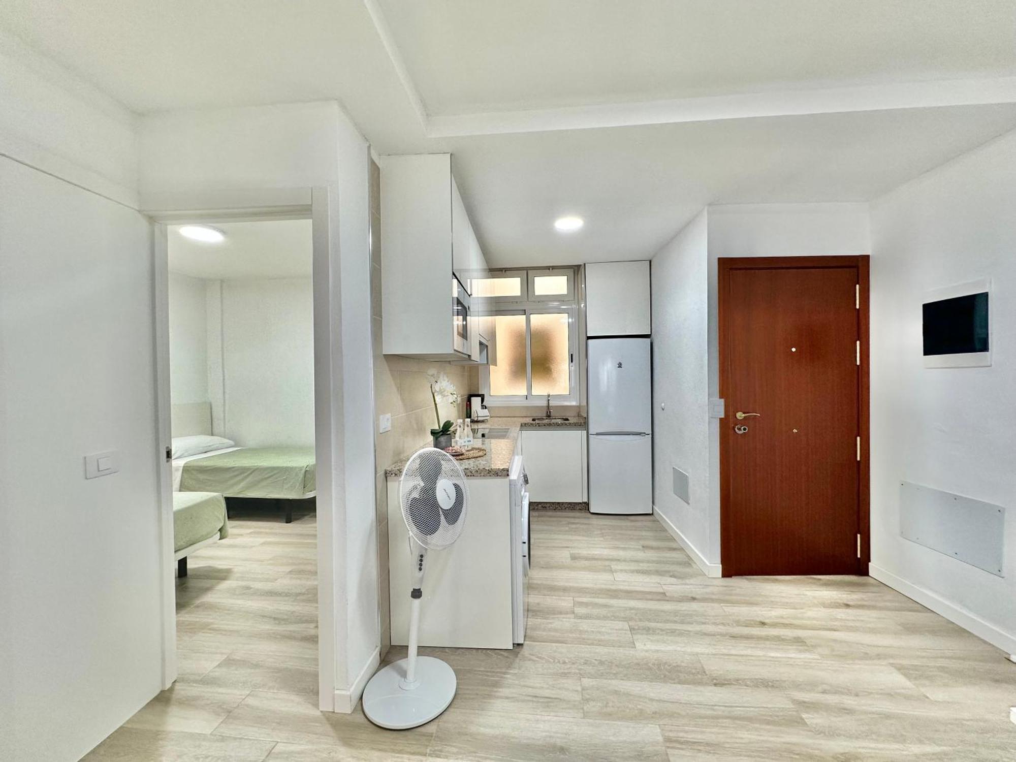 Juan Xxiii Apartment Арона Екстериор снимка