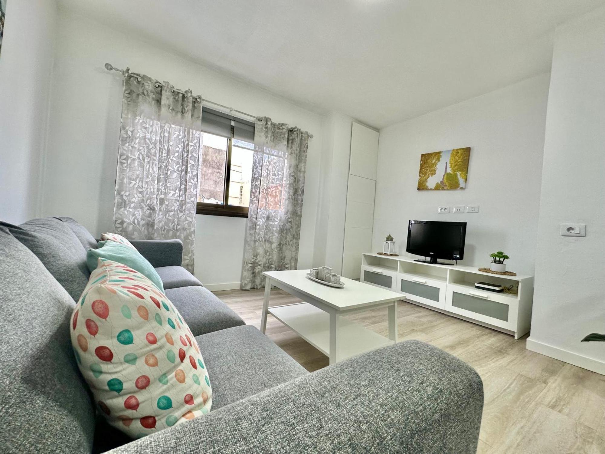 Juan Xxiii Apartment Арона Екстериор снимка